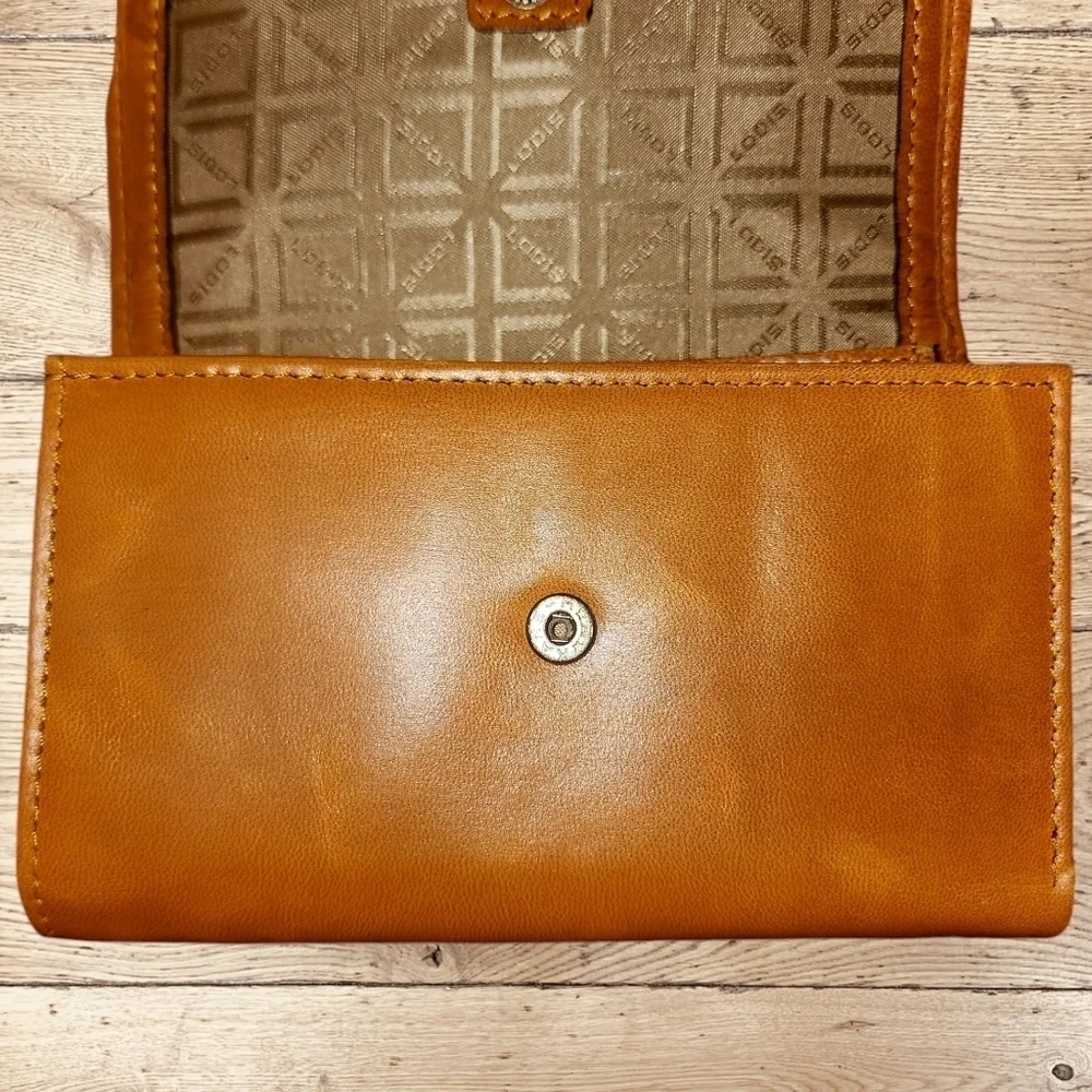 LODIS Medium Wallet.